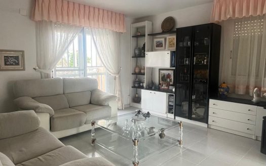 MAGNIFICA VIVIENDA EN EL POUET