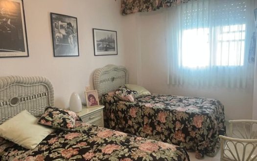 MAGNIFICA VIVIENDA EN EL POUET