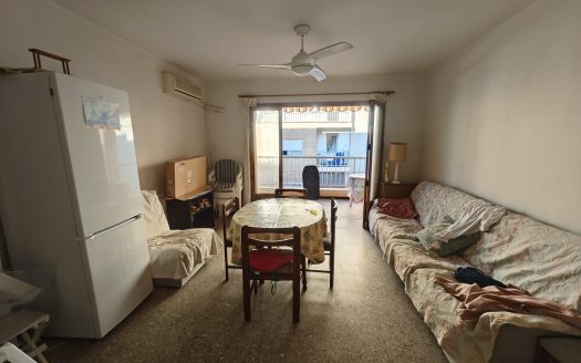 APARTAMENTO EN EL PERELLÓ