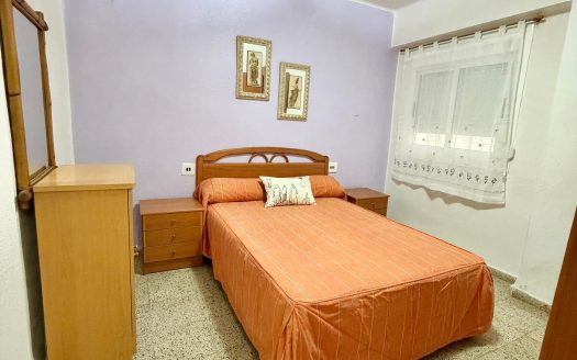 V-12 PRIMERA LINEA PLAYA EL PERELLÓ